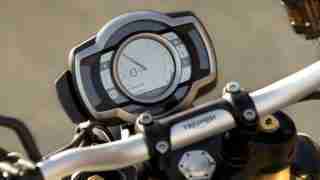 2019 Triumph Scrambler 1200 XE meters