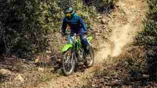 Kawasaki launches 2019 KLX140G in India