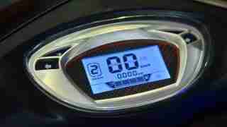 Avan Motors Trend E Xero electric scooter instrument console