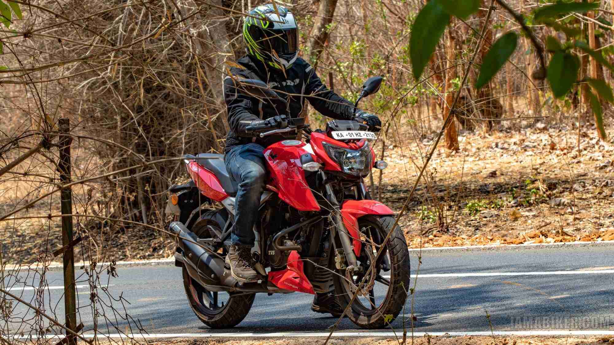 TVS Apache RTR 160 4V