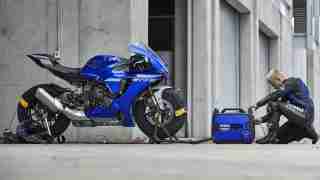 2020 Yamaha YZF-R1 HD wallpaper