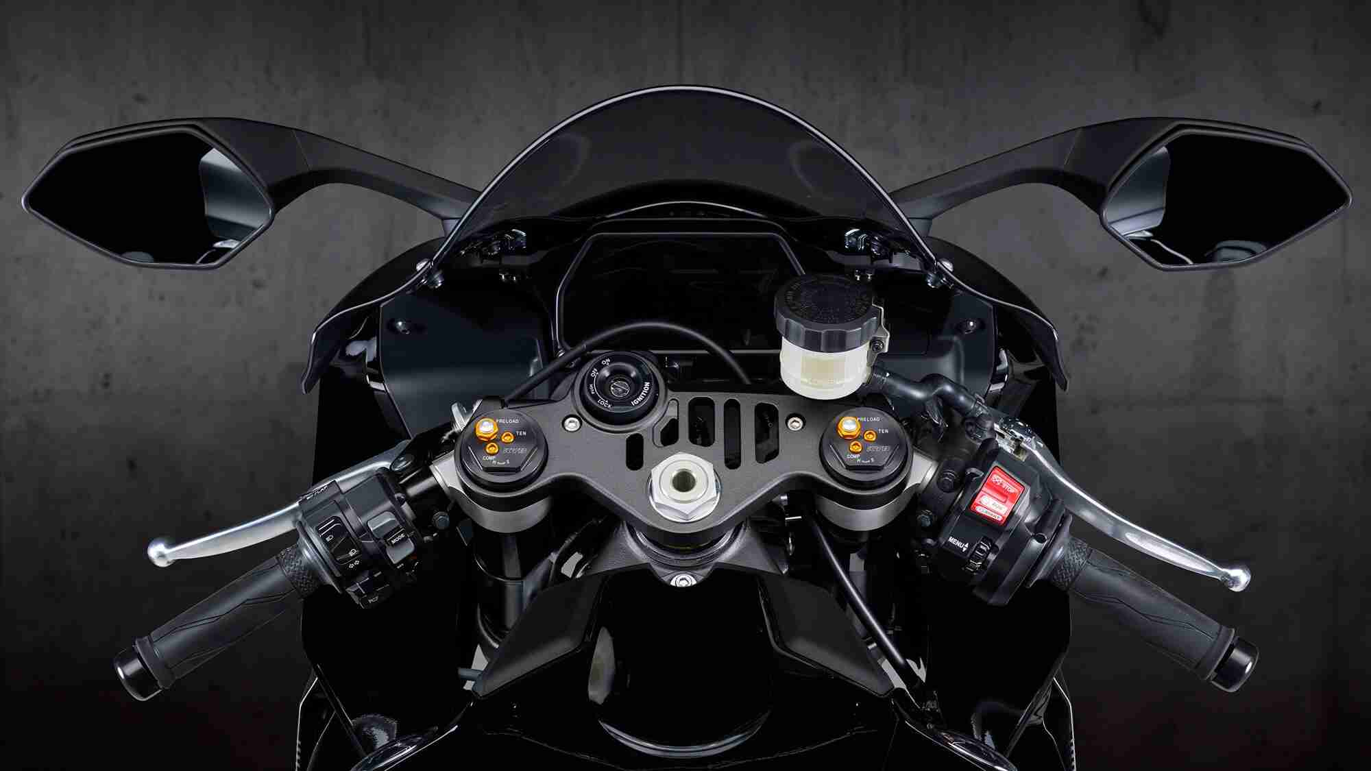 Yamaha YZF r1 2015 РѕР±РѕРё