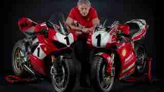 Ducati Panigale V4 25° Anniversario 916 limited edition