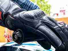 ViaTerra Holeshot gloves-side view