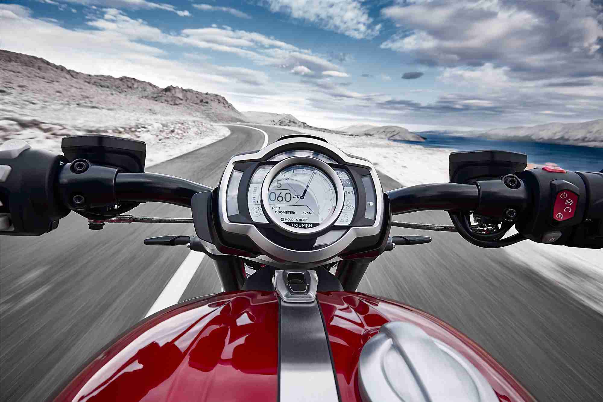 2019 Triumph Rocket 3 R and GT speedometer