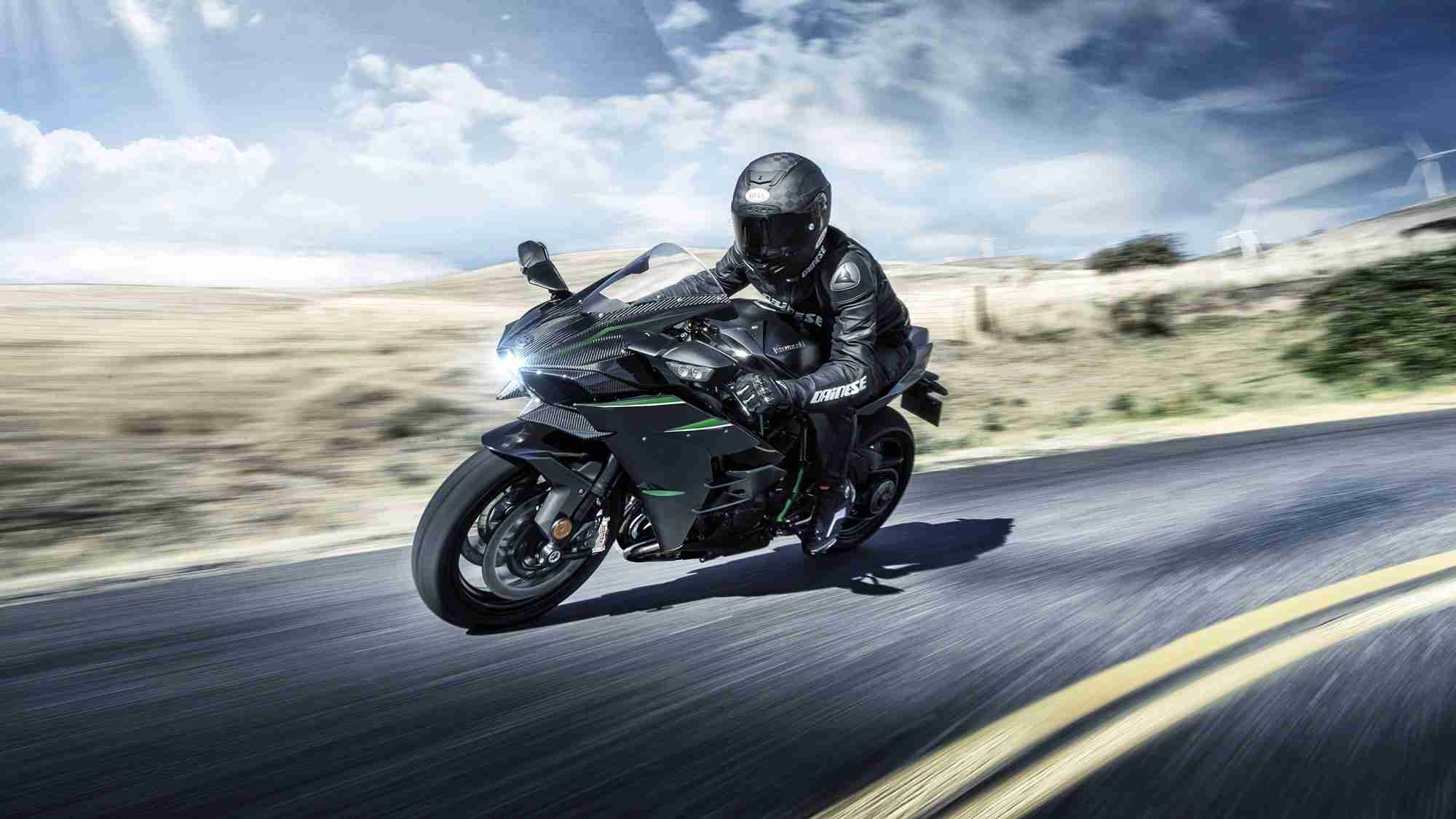 2020 Kawasaki Ninja H2 Carbon HD wallpaper