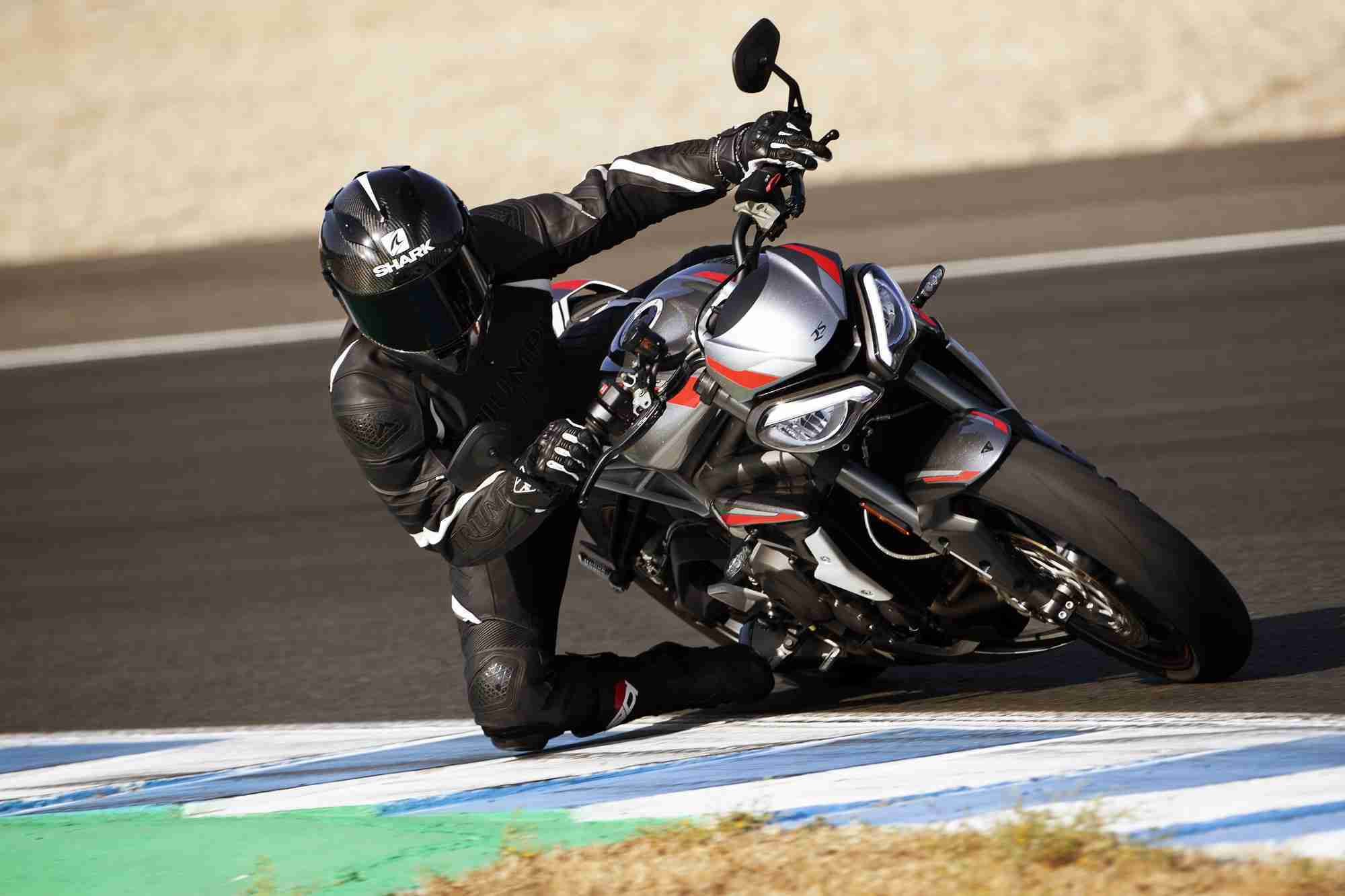 2020 Triumph Street Triple RS HD wallpaper