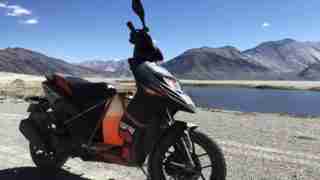 Aprilia SR 150 parked near Pangong Tso lake
