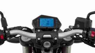 Benelli TNT 300 – 302 S speedometer and handlebar