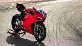 Ducati Panigale V2 HD wallpaper