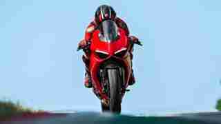 Ducati Panigale V2 HD wallpaper
