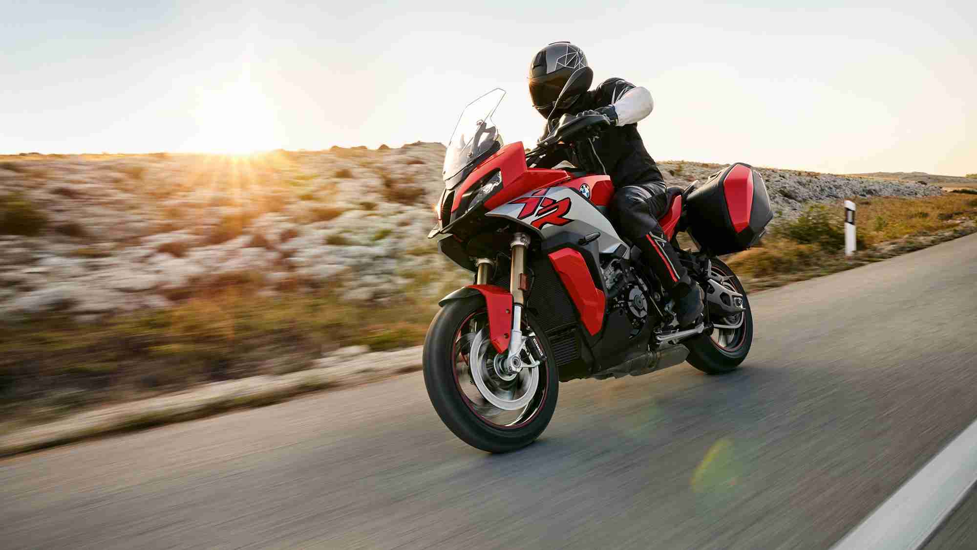 2020 BMW S1000 XR HD high res