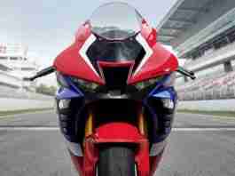 2020 Honda CBR1000RR-R SP Fireblade high res images