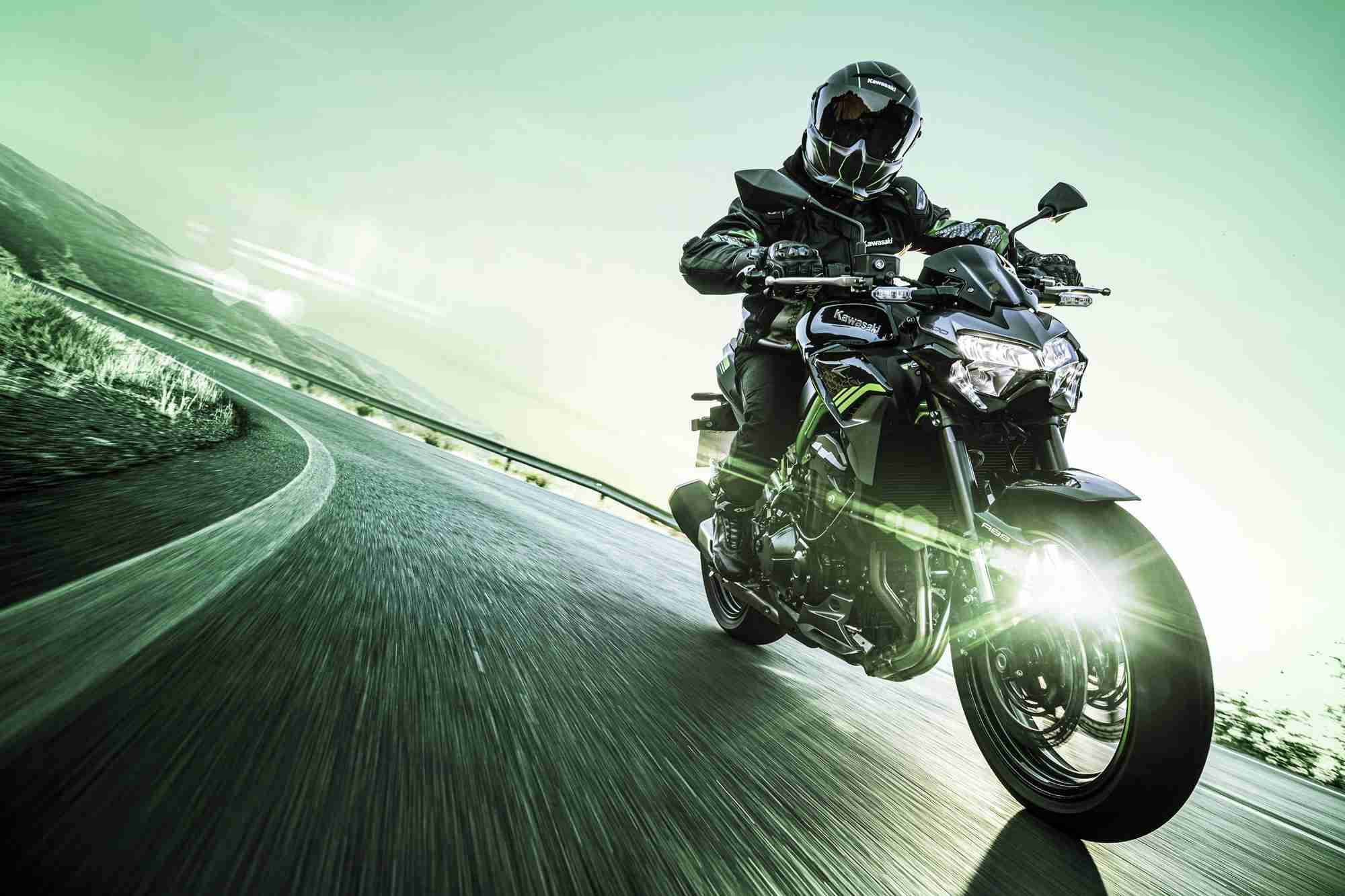 2020 Kawasaki Z900 high res images