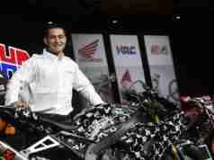 Leon Haslam Honda WSBK team