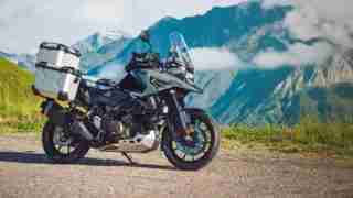 Suzuki V-Strom 1050 high res images