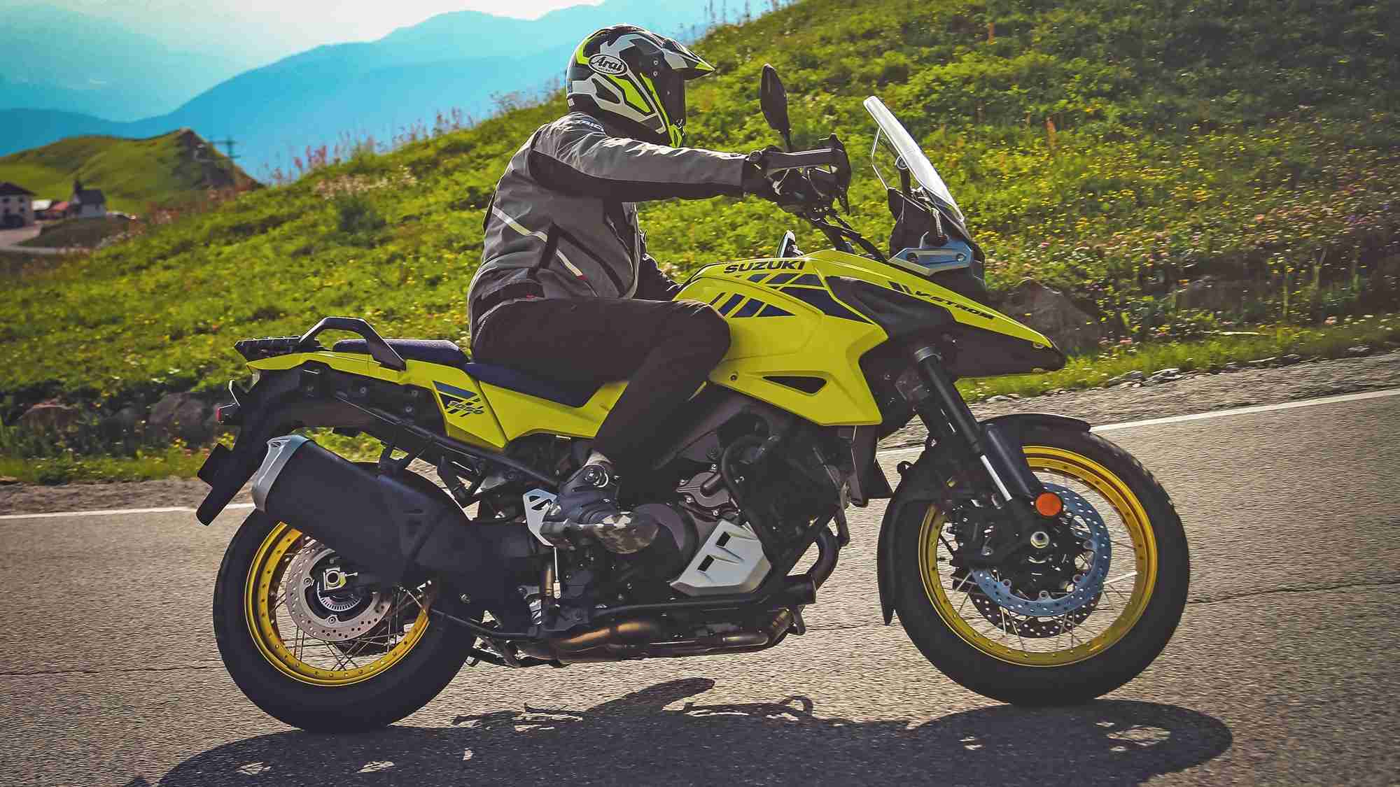 Suzuki V-Strom 1050XT high res