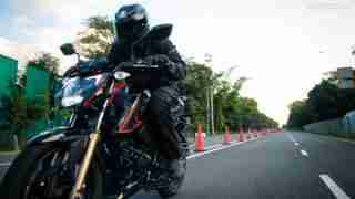 2020 TVS Apache RTR 200 4V BS6 review