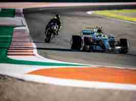 Lewis Hamilton, Valentino Rossi ride swap