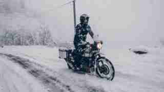 2020 BS6 Royal Enfield Himalayan (20)