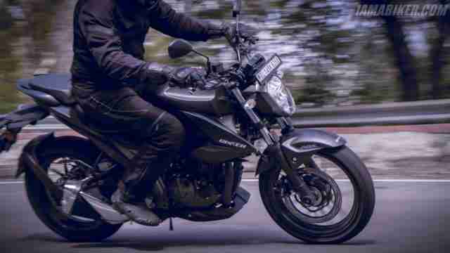 Suzuki Gixxer 250 handling and braking