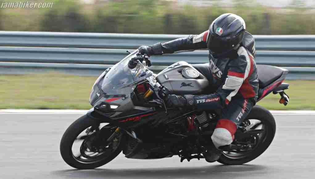 2020 BS6 TVS Apache RR 310 first ride review