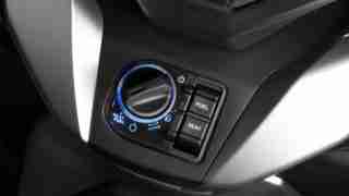 Honda Forza 300 India - seat open switch