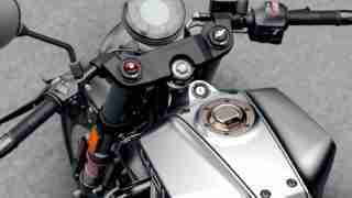 Husqvarna Vitpilen 401 2020 handlbars and meter