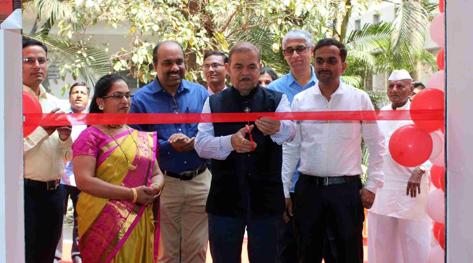 Hero Electric now in Pune with e-Galaxy Motors Shri. Ravee Dhotre at inauguration