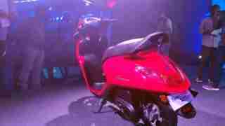 Yamaha Fascino 125 Fi red colour back view