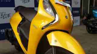 Yamaha Fascino 125 Fi in Yellow