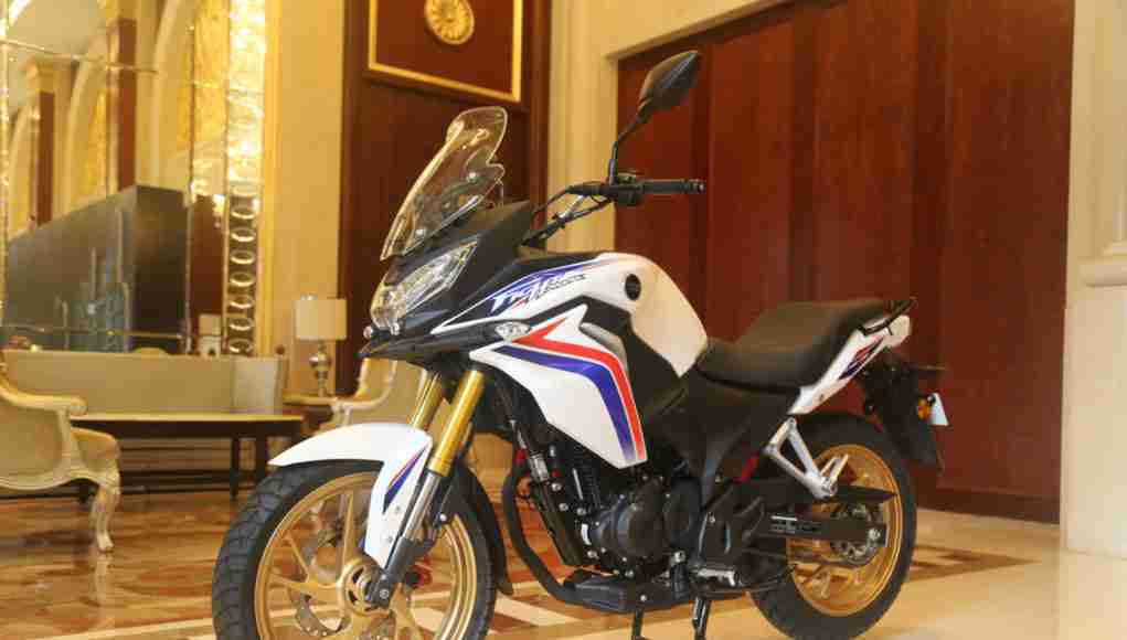 Honda CBF190X