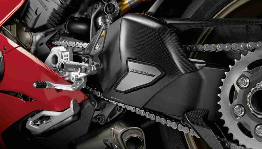 DUCATI PANIGALE V4 ACCESSORIES swing arm cover carbon fibre