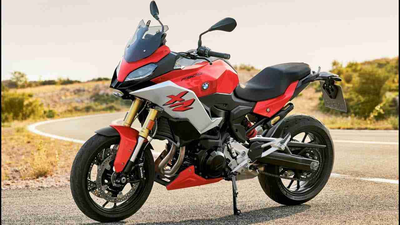 BMW F 900 XR