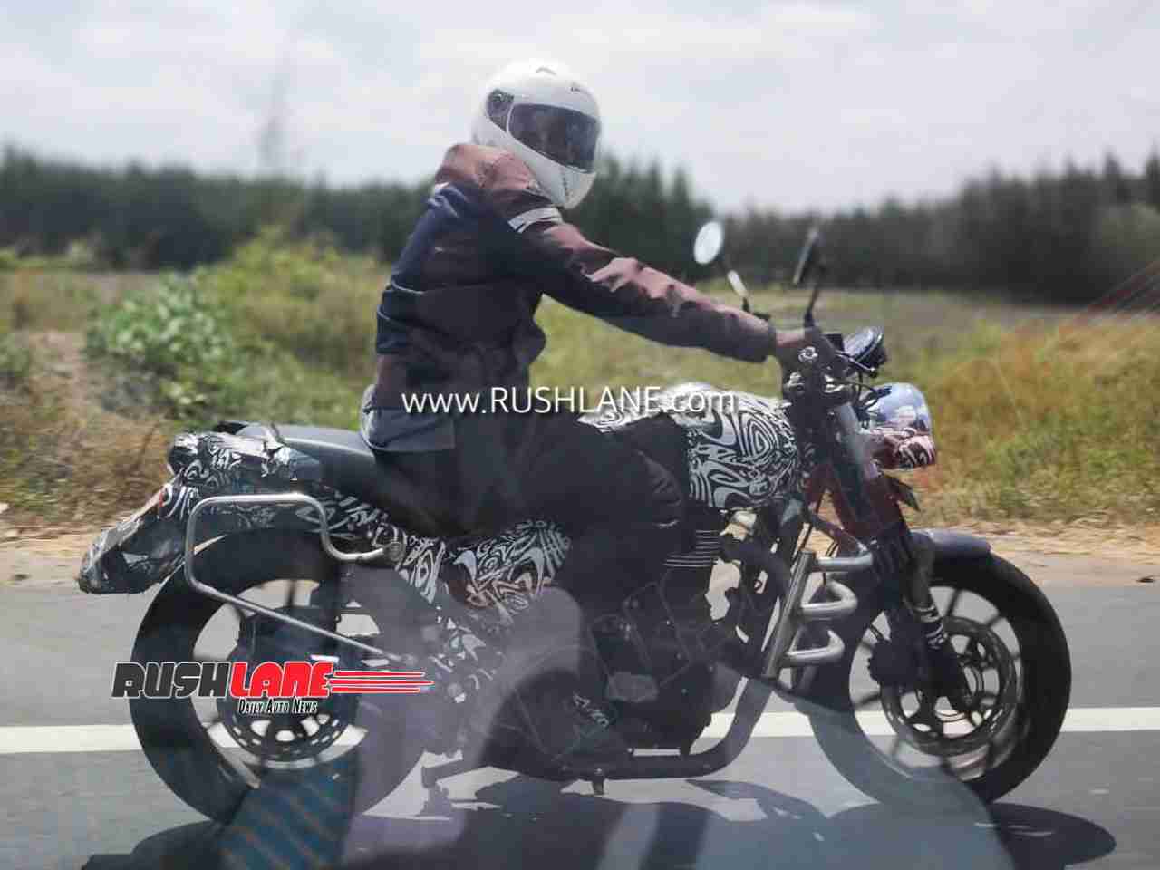 Royal Enfield Hunter 350 Spotted Testing Again Spy Images Reveal More Details Iamabiker Everything Motorcycle