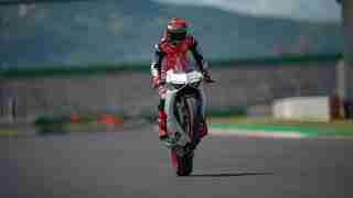Ducati Panigale V2 White Rosso livery