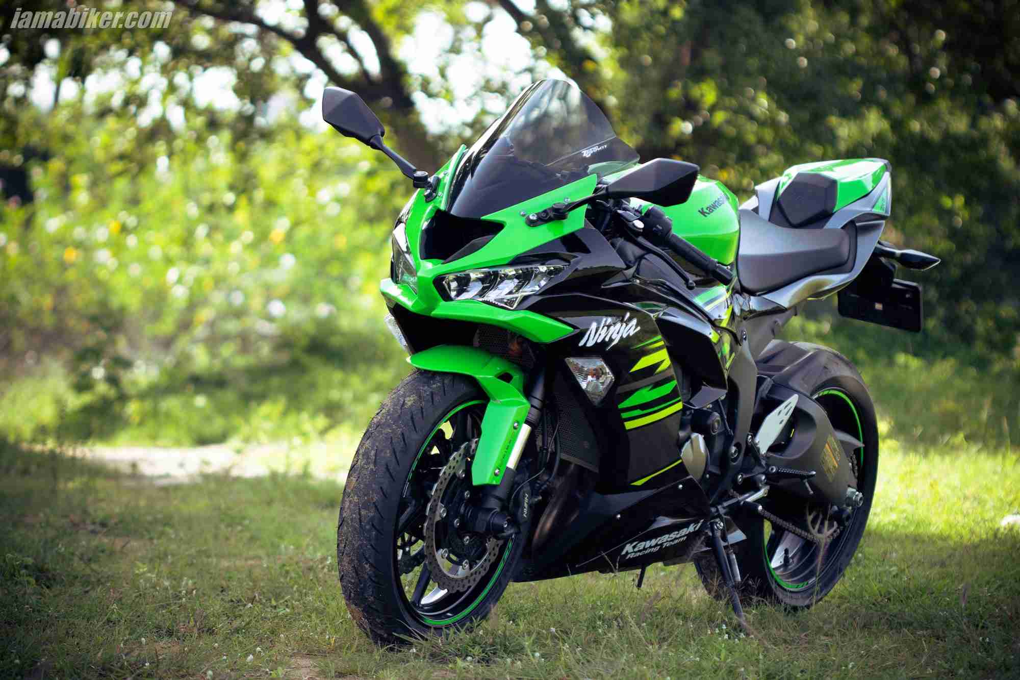 Kawasaki Ninja 300 iPhone Wallpapers Top 25 Best Kawasaki Ninja 300 iPhone  Wallpapers  Getty Wallpapers