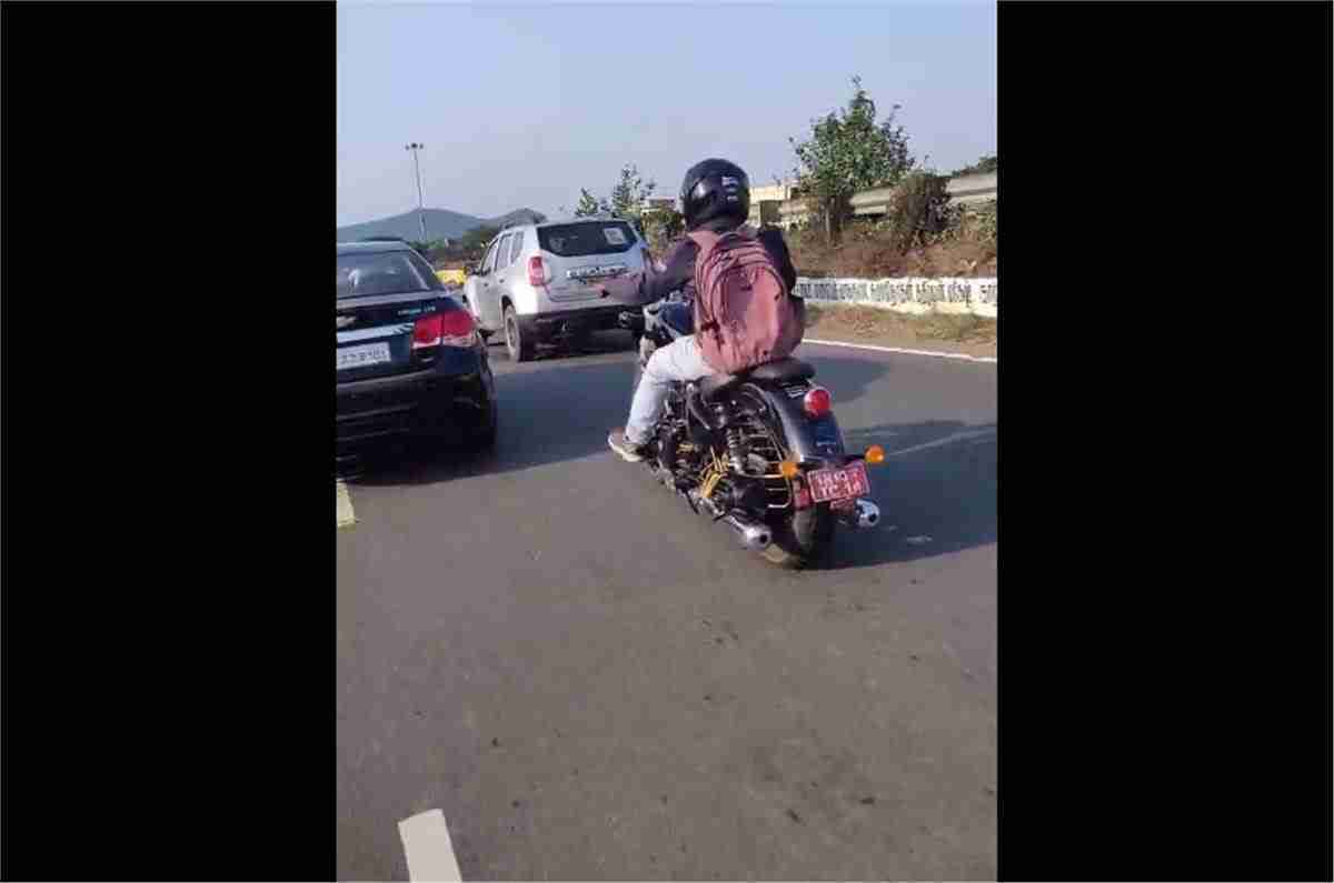 Royal Enfield KX Bobber Spy Images