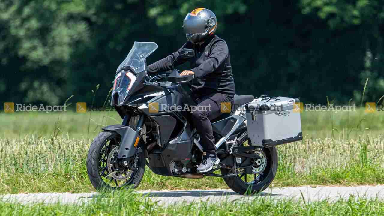 2021 KTM 1290 Super Adventure