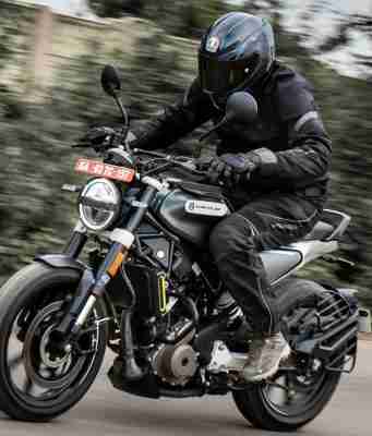Husqvarna Svartpilen 250 review