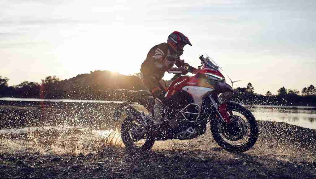 Ducati Multistrada V4 HD wallpapers