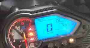 2021 Bajaj Pulsar 220 Instrument Console