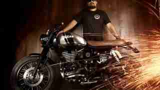 Custom Royal Enfield by Bulleteer Customs