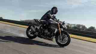 Triumph Speed Triple RS 1200 HD wallpapers