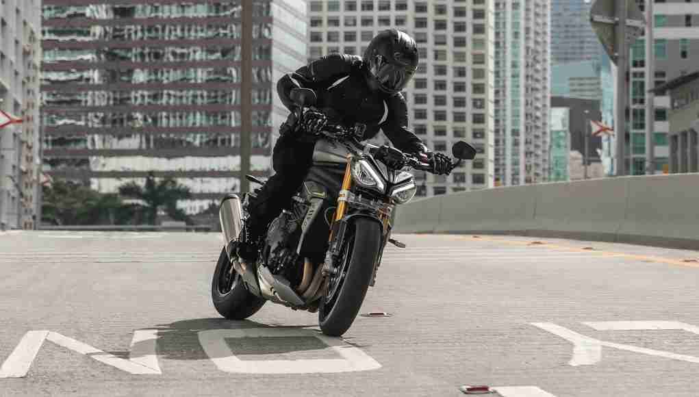 Triumph Speed Triple RS 1200 HD wallpapers
