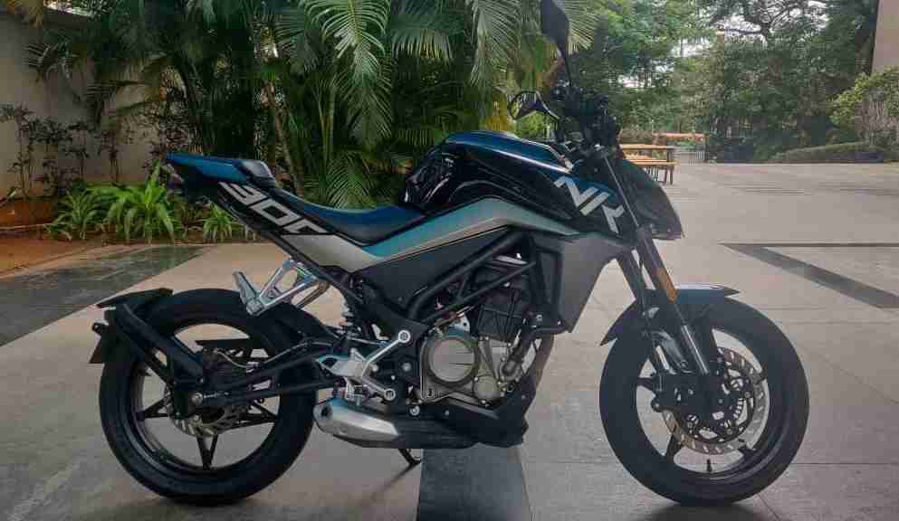 21 Cfmoto 300nk Bs6 Launched In India At Rs 2 29 Lakh Iamabiker Everything Motorcycle