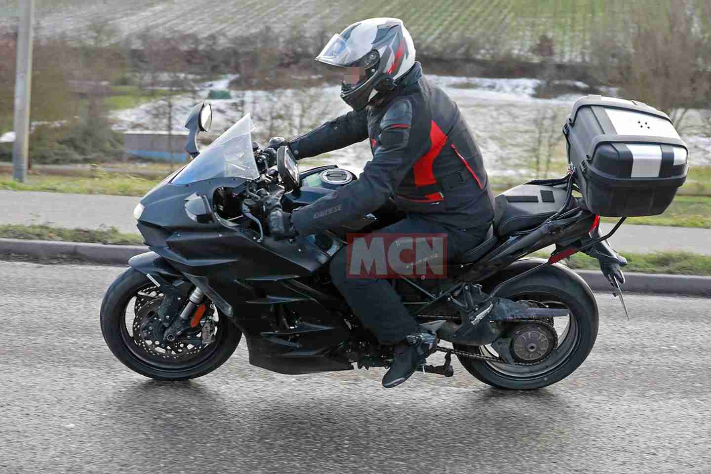 2022 Kawasaki H2 SX Spy Images