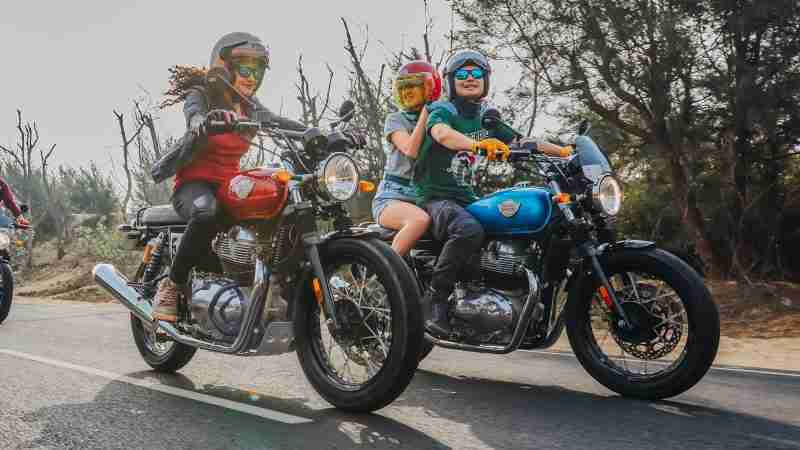 2021 Royal Enfield Interceptor 650 new colour options