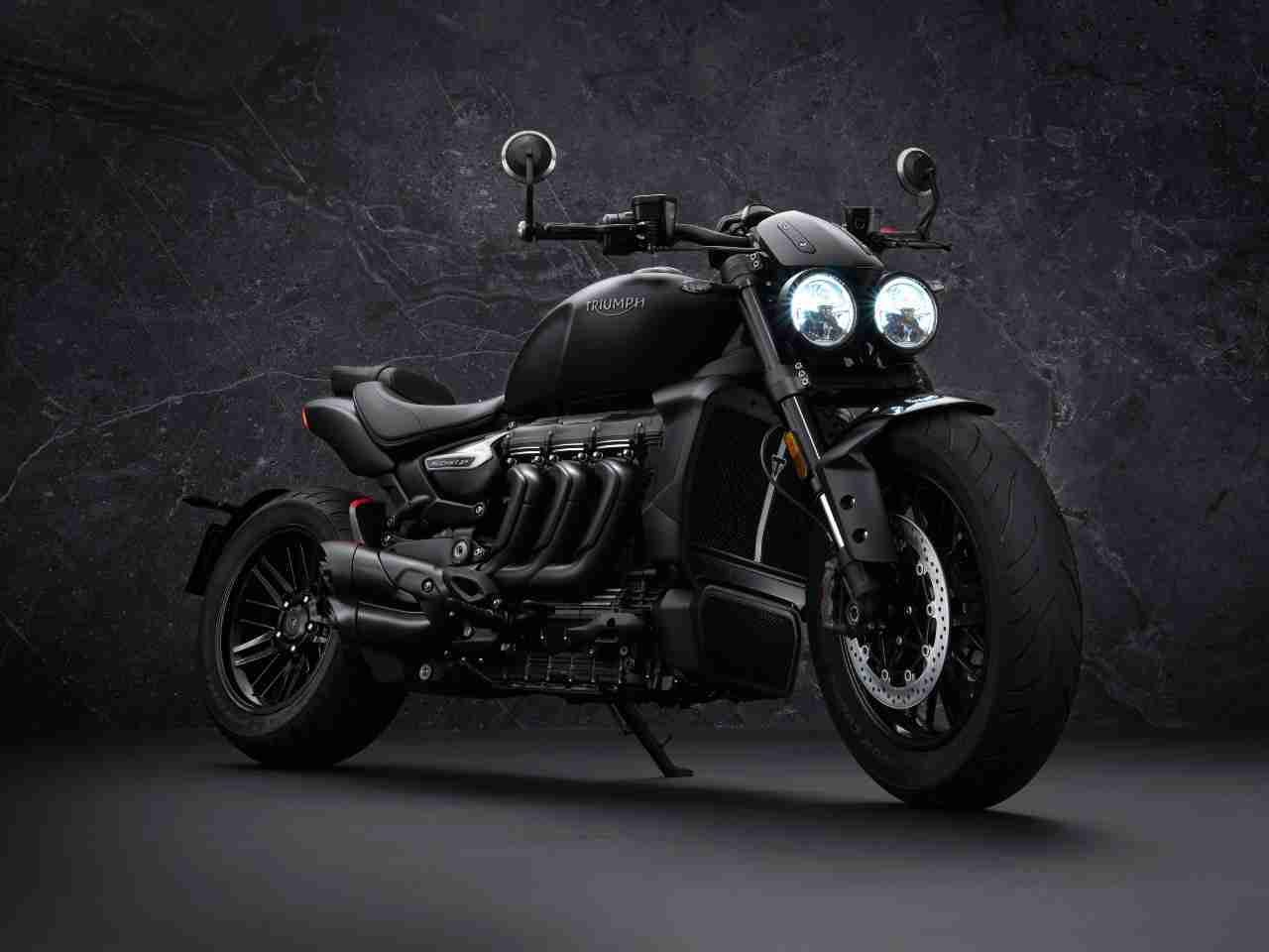 Triumph Rocket 3 R Black