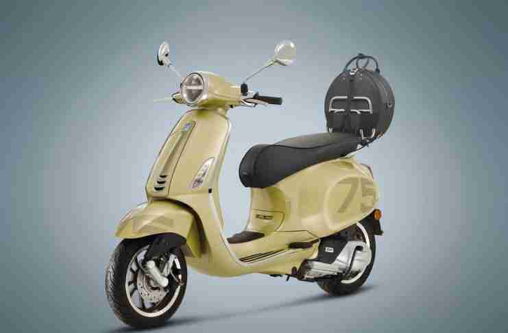 Vespa 75th Anniversary Edition